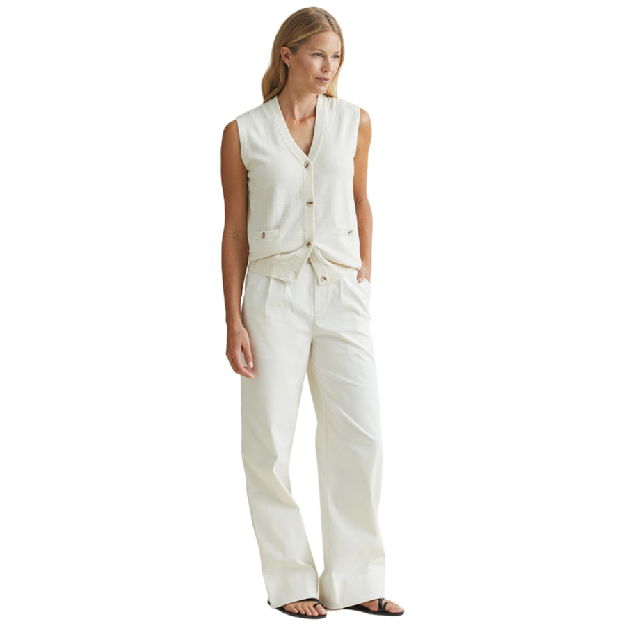 A. PUTNAM Women's Cream Enza Washable Cashmere Vest