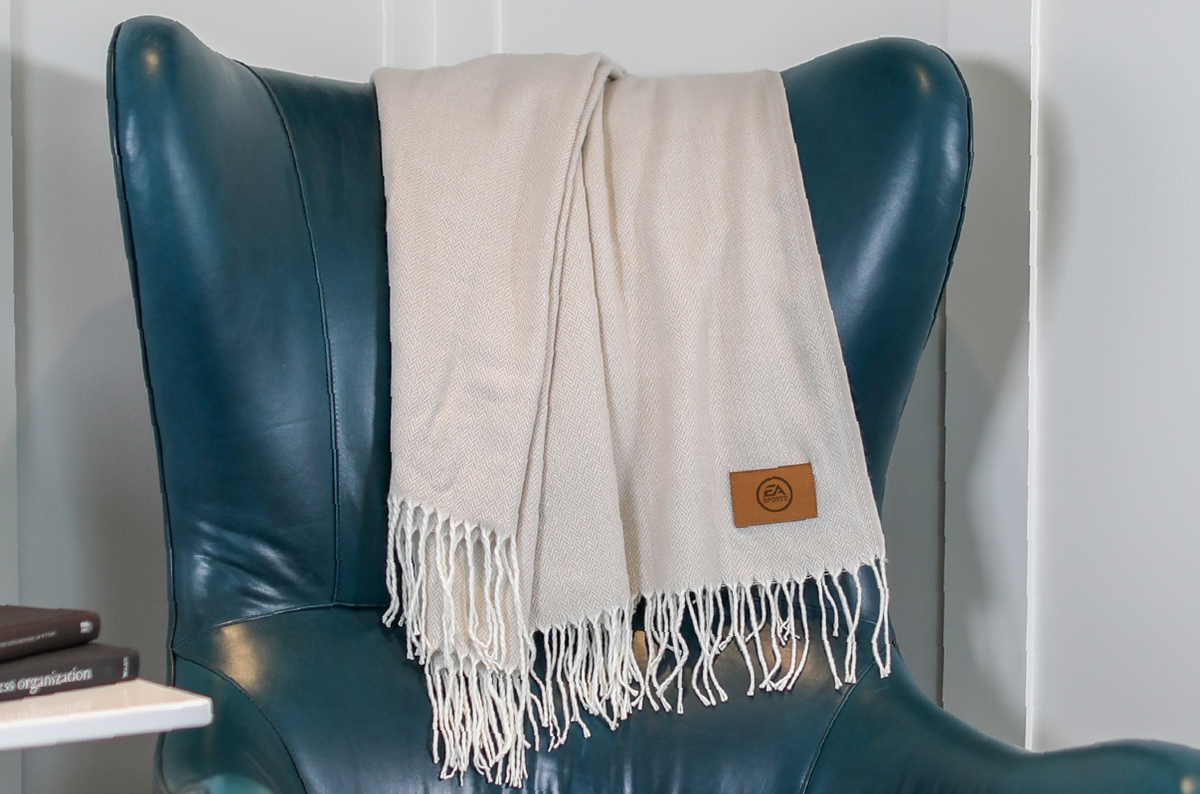 Custom blanket gift